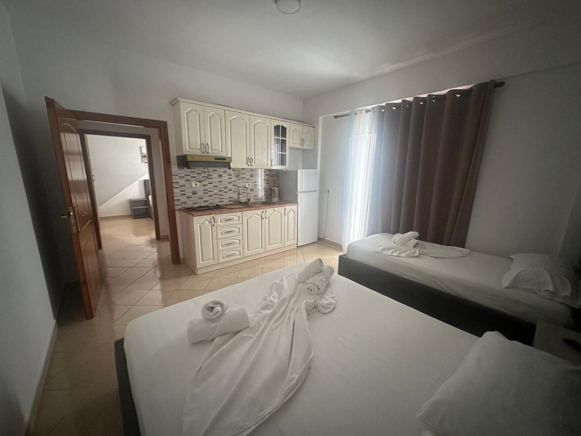 Skenderi Apartments Ksamil Extérieur photo